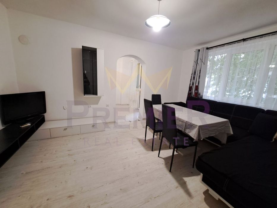 Дава се под наем Четиристаен апартамент в Варна, Лятно кино Тракия - 110 кв.м за 637.5 € - Снимка #2