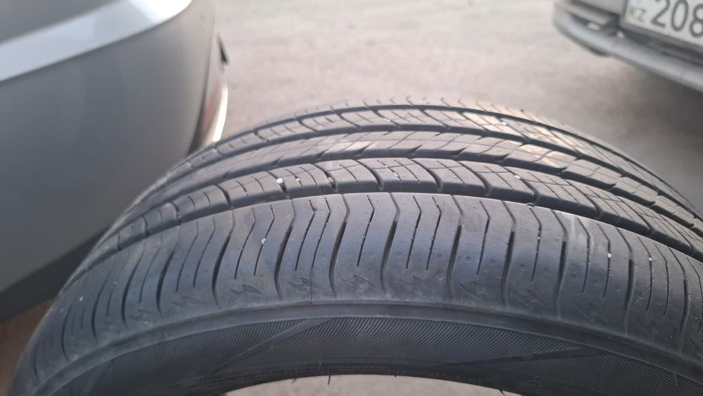 Шины летние, в отличном состоянии