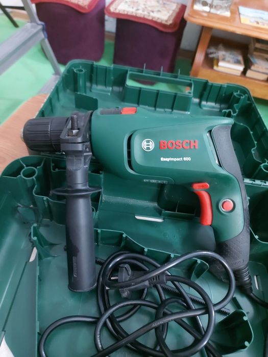 Продам дрель BOSCH