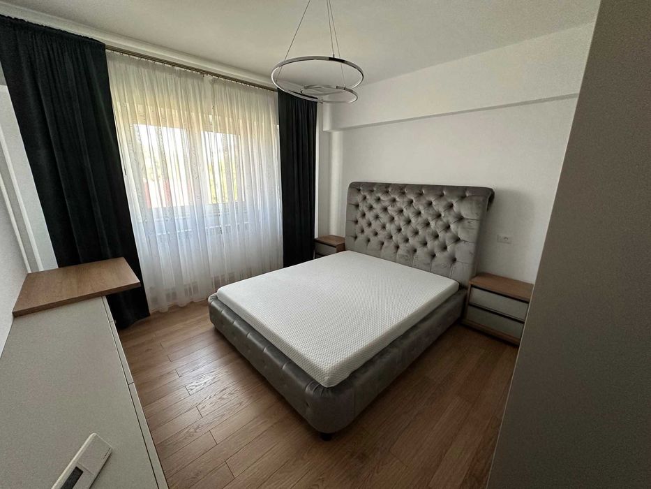 Inchiriez Apartament Lux / Central / 3 Camere