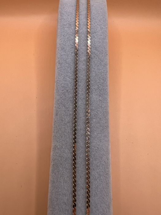 Продам золотую цепочку.