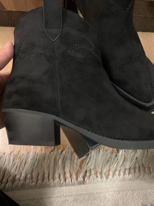 Ботинки Казачки замша 15000!!!
