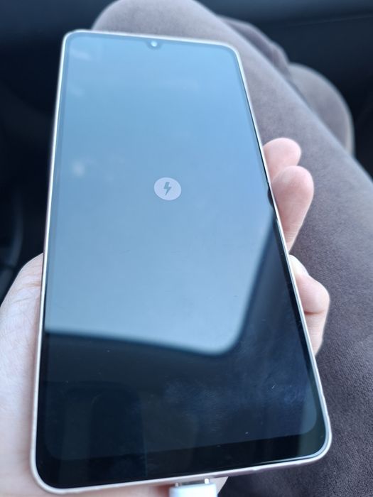 Телефон Samsung А33