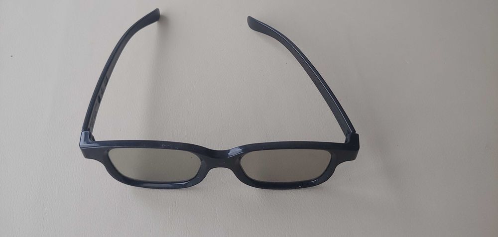 Продавам стерео 3D очила