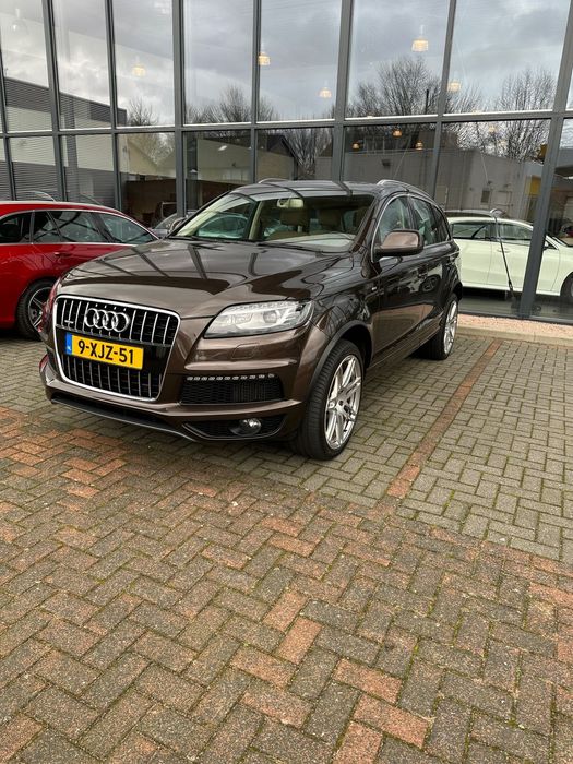 Audi Q7 Prim proprietar in romania adusa de 3 ani din Olanda