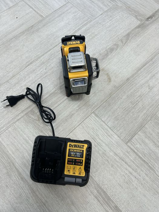 Dewalt DCE 089G laser 3 pante