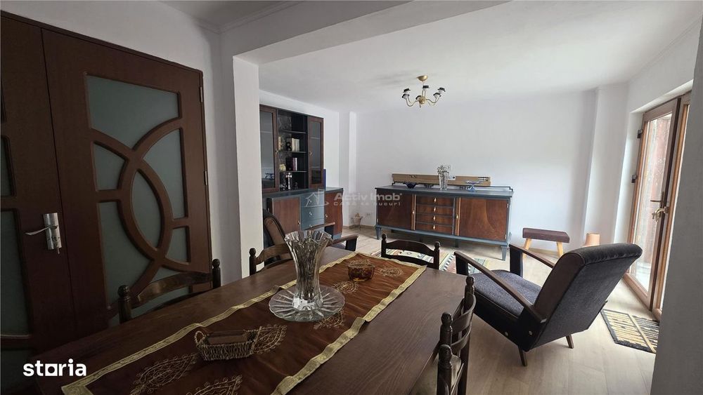 Casa P+M, teren 341 mp, pretabila - clinica, birouri, locuinta - Medic