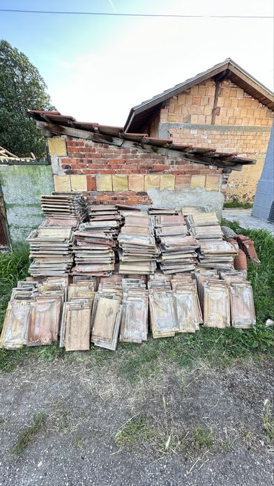 Подарявам Керемиди