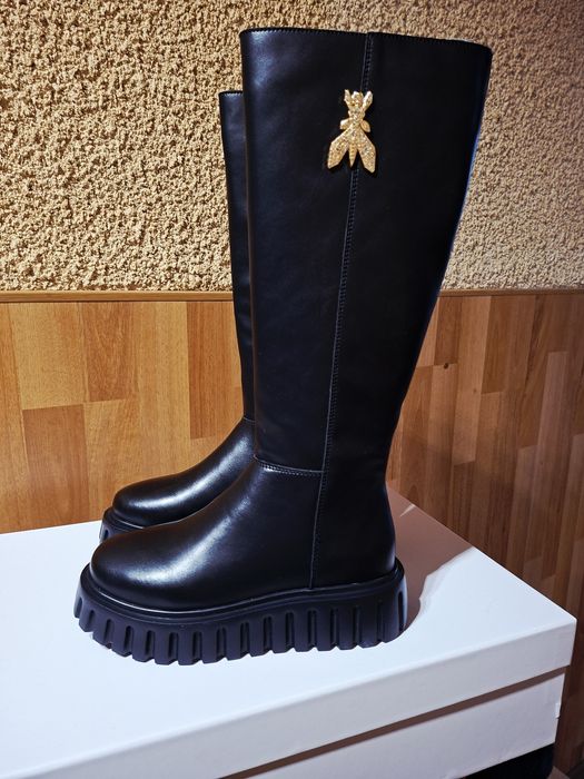 Оригинални ботуши на Patrizia pepe