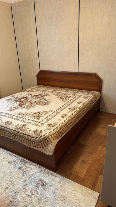 Кровать  180*200