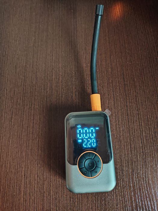 Compresor auto afisaj electronic