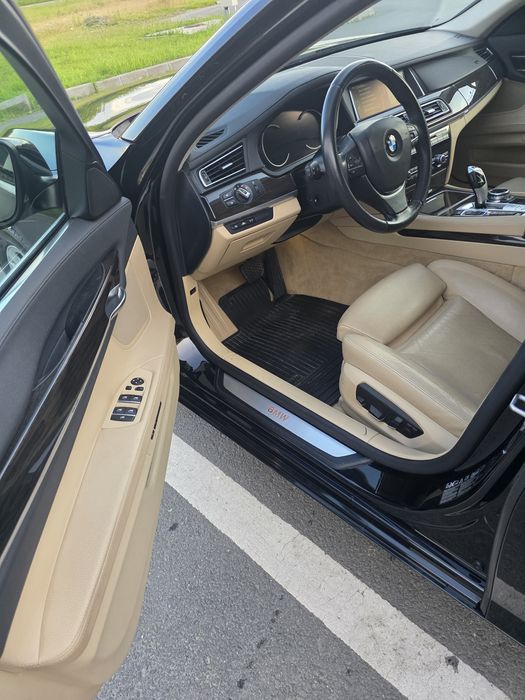 BMW 7 Series 2015 — imagine 5