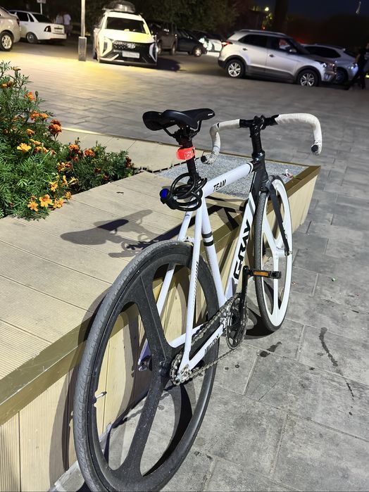 Велосипед GRAY (Fixed-Gear)