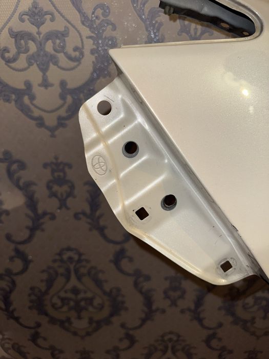 Toyota 55,ке крыло сатылады