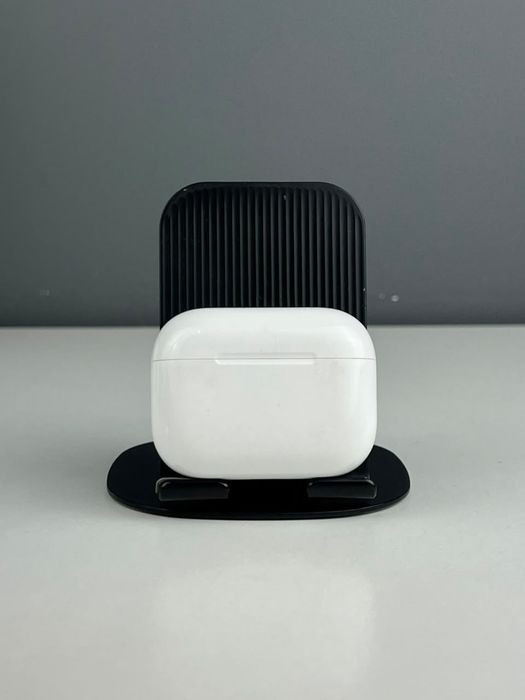 Наушники Apple AirPods Pro 3