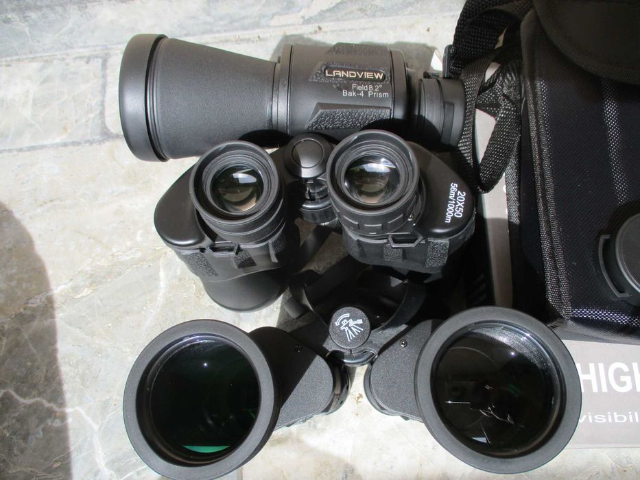 Binoclu 20x50mm, camp vizual 56m/1000m, prisma BaK-4, zoom optic 20x