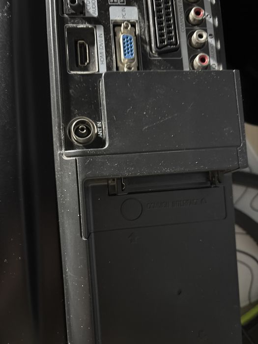 Телевизор samsung le32c350d1w