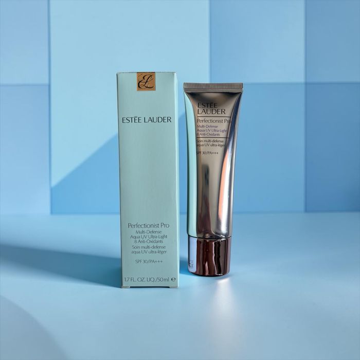 Creme Bobbi Brown & Estee Lauder