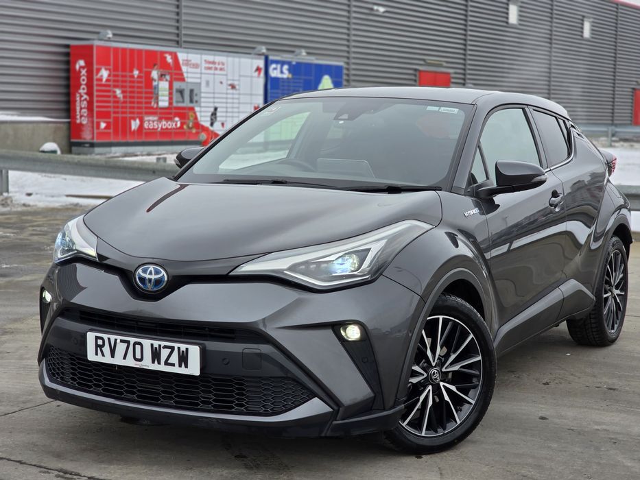 Toyota C-HR 2020 hybrid facelift full led CVT full option