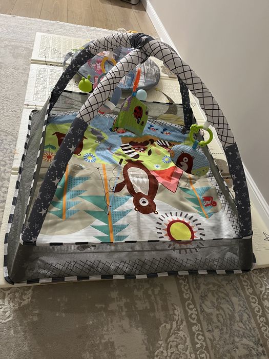 развивающий коврик и шезлонг в подарок