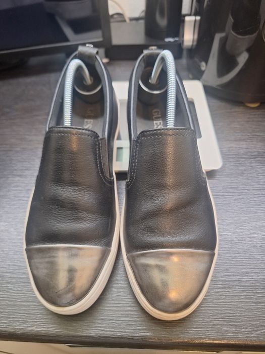 Дамски обувки GUESS  39