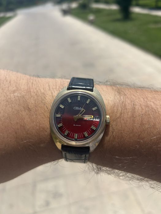 Наручные часы Слава позолоченые Au5