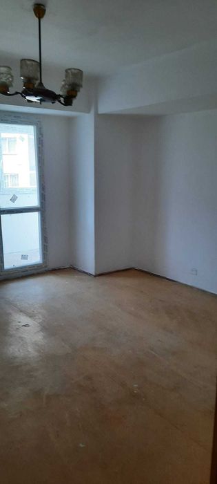 PROPRIETAR-apartament 3 camere decomandat-Drumul Taberei
