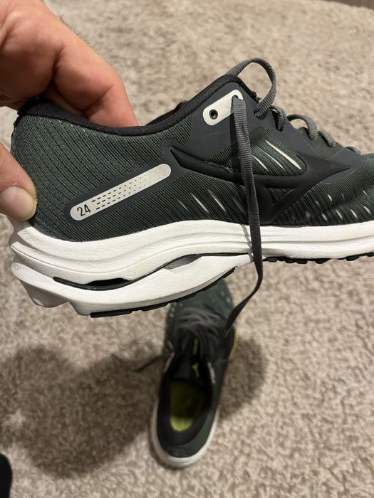 Mizuno Wave Rider 24-оригинални маратонки
