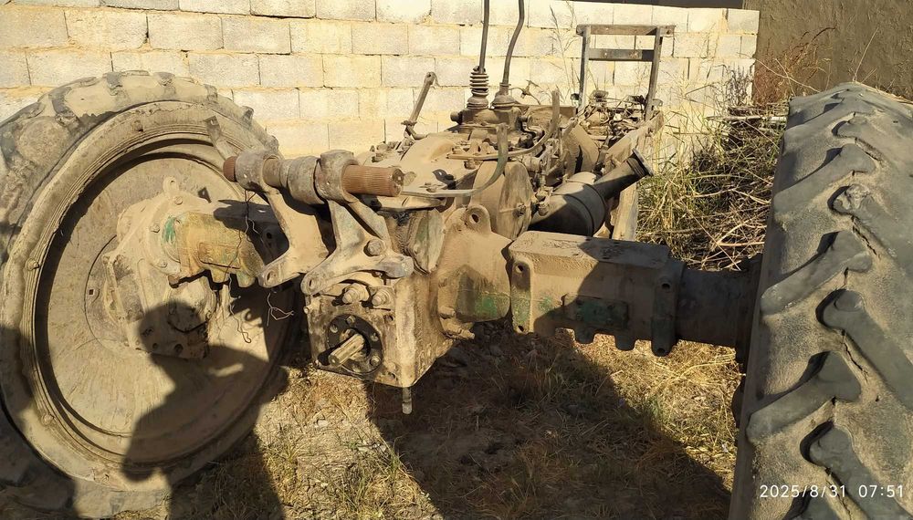 Traktor , трактор