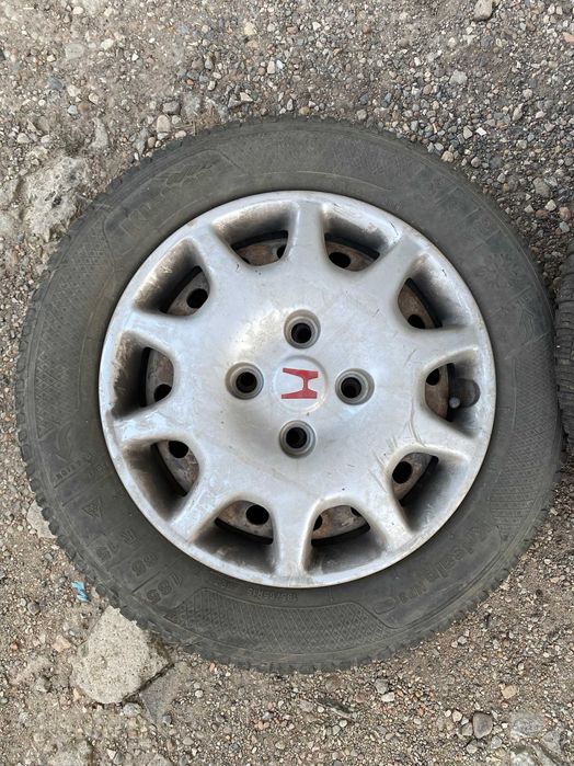 4 бр Зимни гуми с джанти от Honda Accord 6 185/65/15