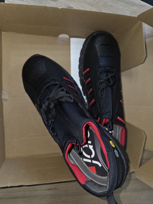 Bocanci JALAS Exalter