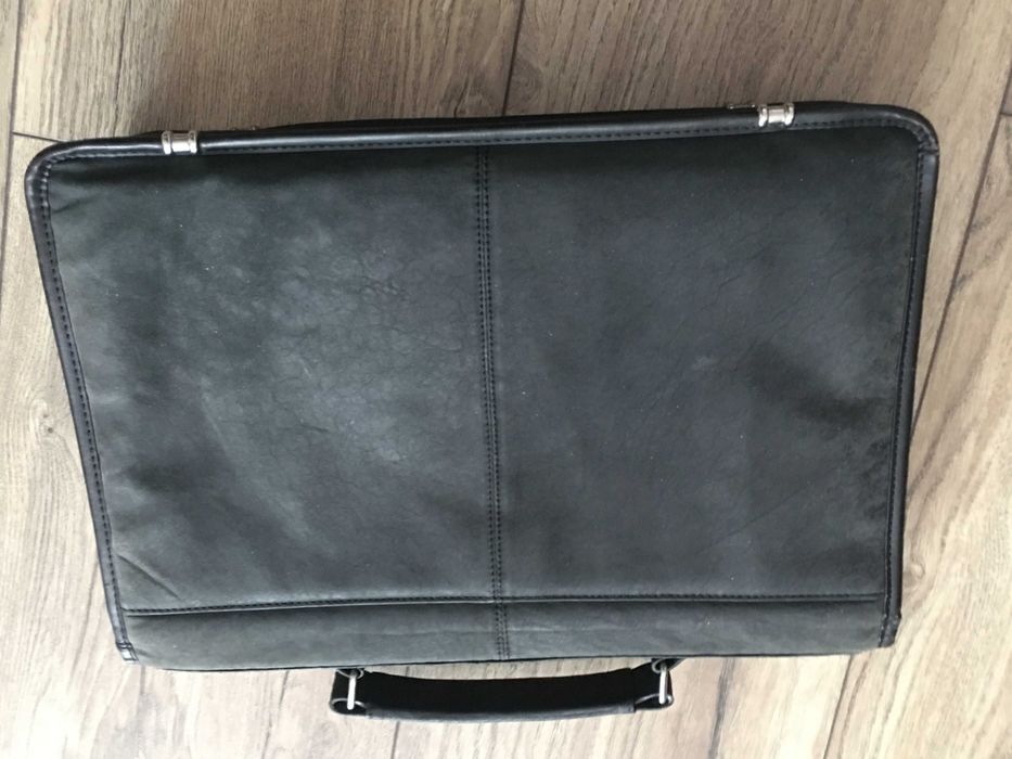 Оригинална Wilson- Коженa чанта от Напа