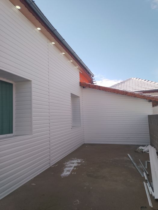 Сайдинг фасадна облицовка доставка и монтаж