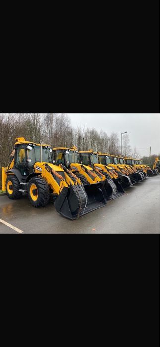 Экскаватор -Погрузчик триводном  3/1