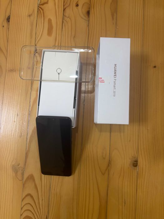Продавам Huawei P Smart