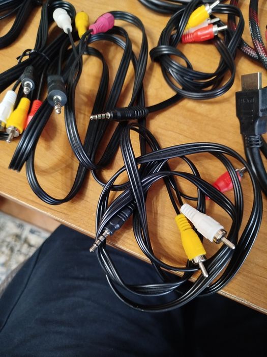 HDMI и мини Джек кабель кабеля.