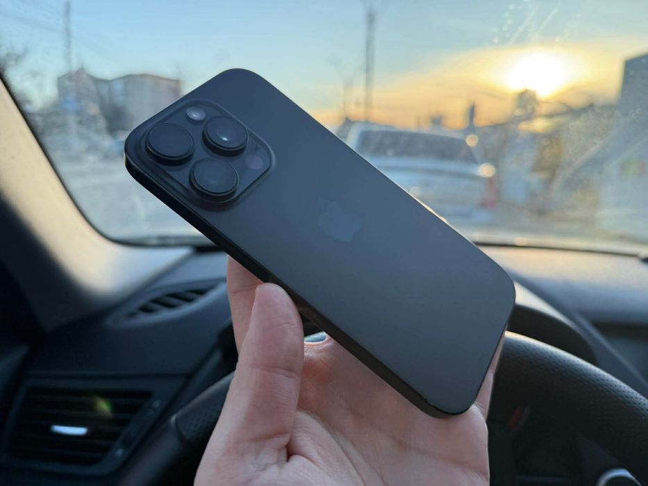 iPhone 16 Pro 128GB 100% baterie