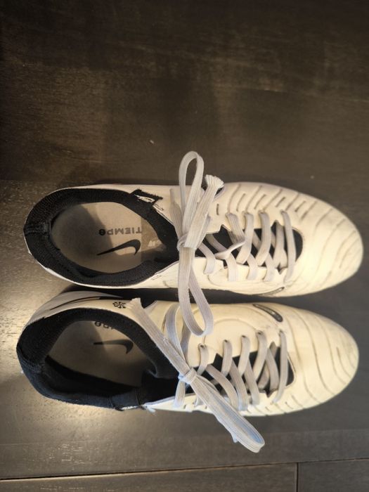 Бутонки Nike Tempo 40