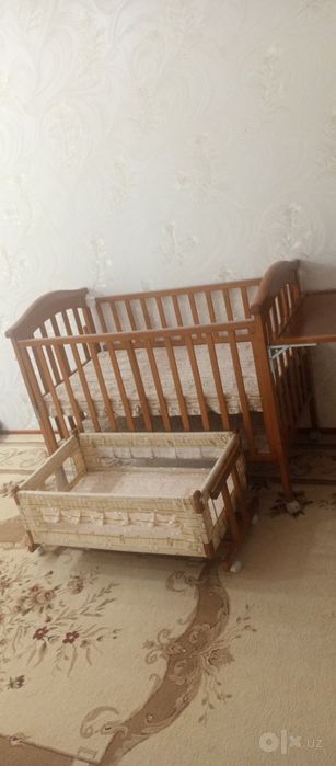 Detskiy kravat lyulkasi bilan birga