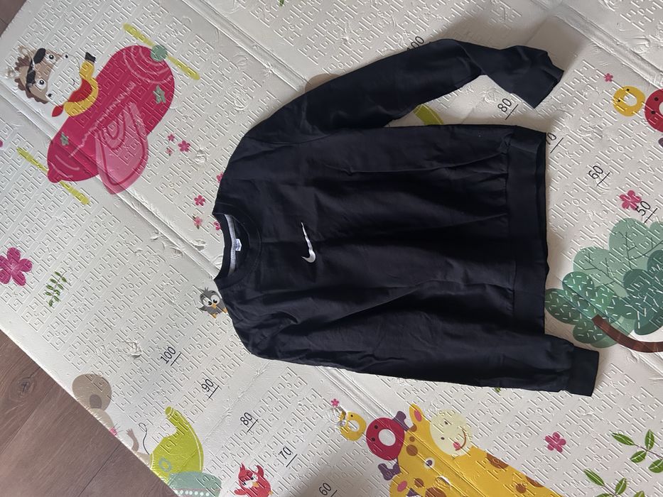 продам детские вещи