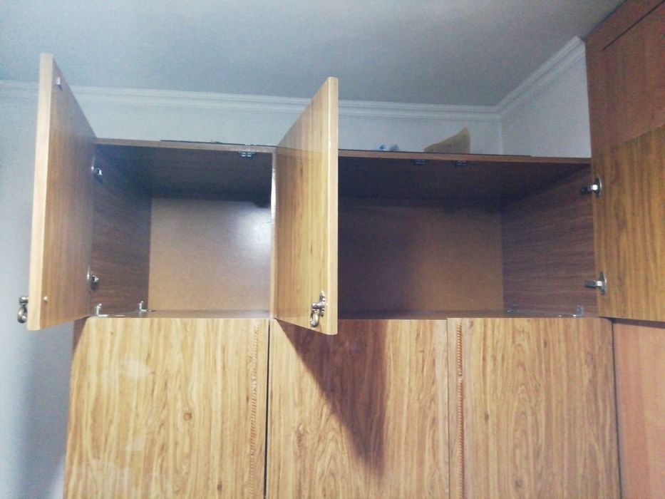 Шифоньер в хорошем состоянии