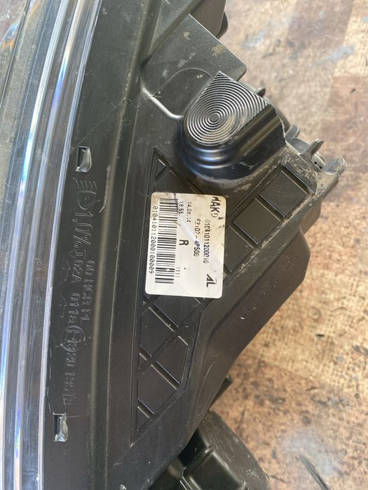 Десен фар за хюндай и20