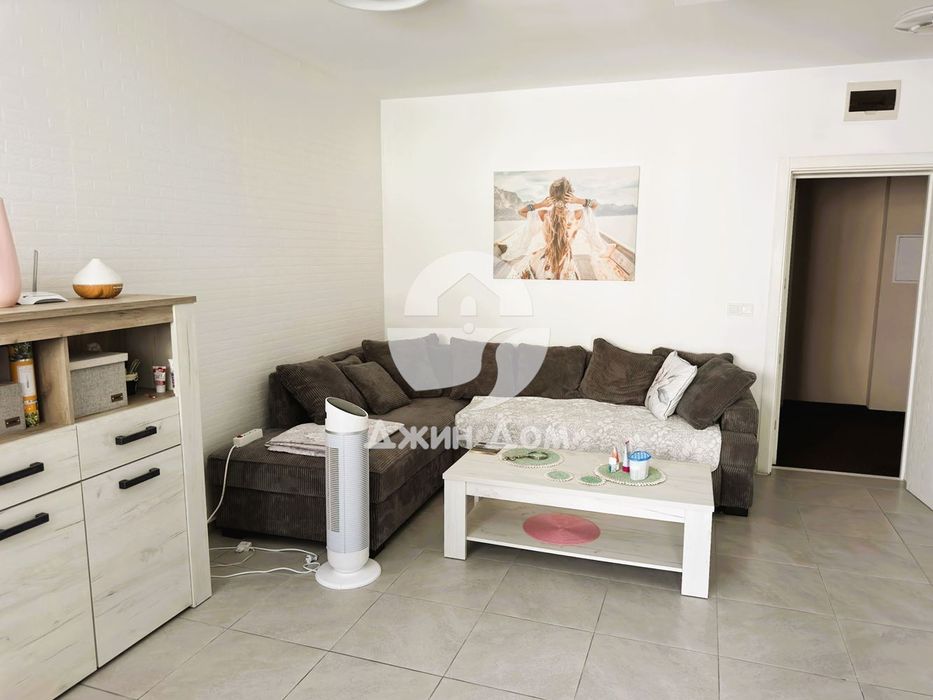 Продава се Тристаен апартамент в к.к. Слънчев бряг - 115 кв.м за 957 €/кв.м - Снимка #1