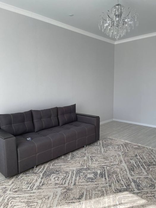 Диван раскладывающийся б/у