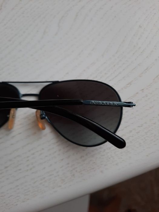 Продам очки Burberry  оригинал