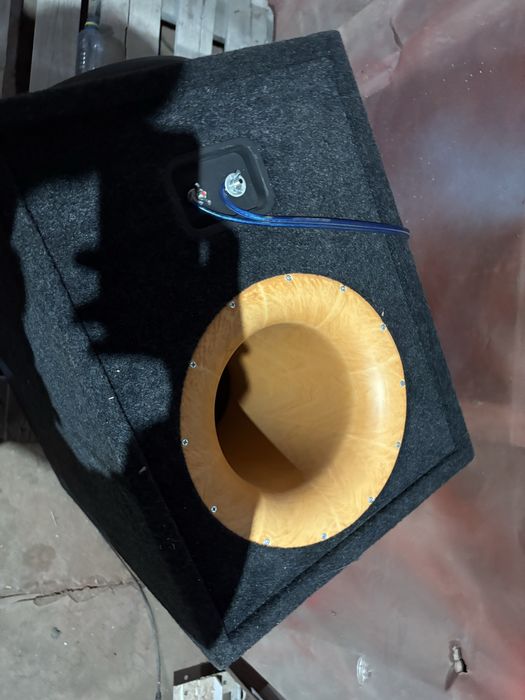 Продам самбуфер 12