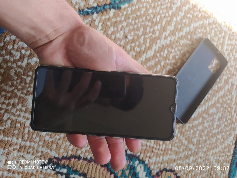 Samsung A31 telifoni sotiladi bartetham qilamiz faqat iphone bilan