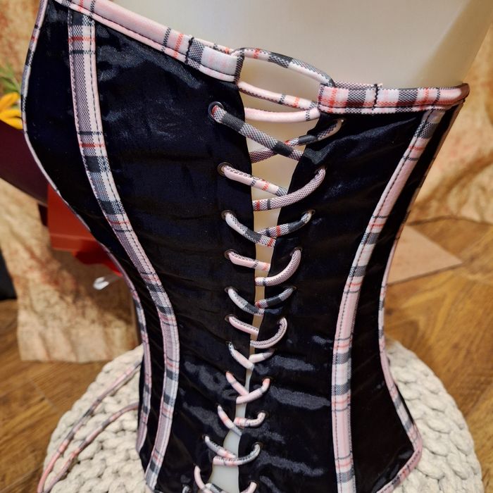 Corset Shirley of Hollywood!