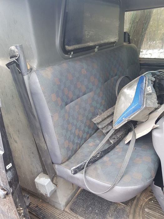 Dezmembrez Mercedes Vito