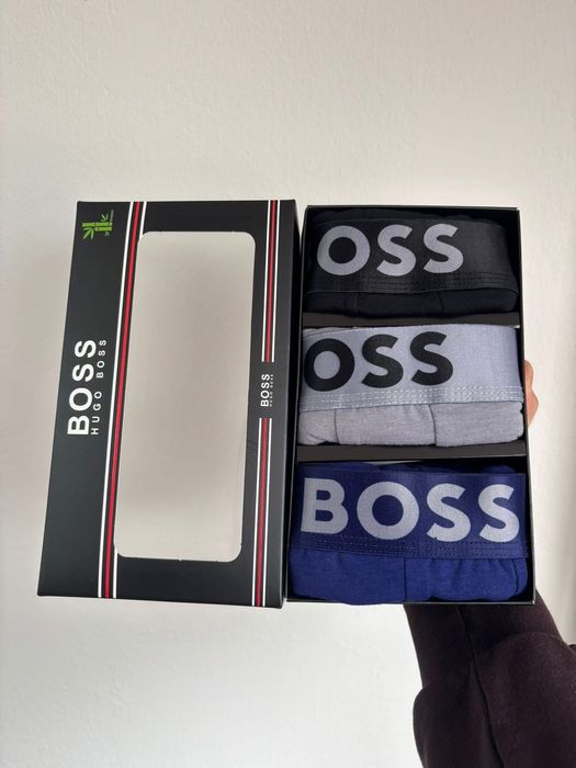 Boxeri boss 3 la set